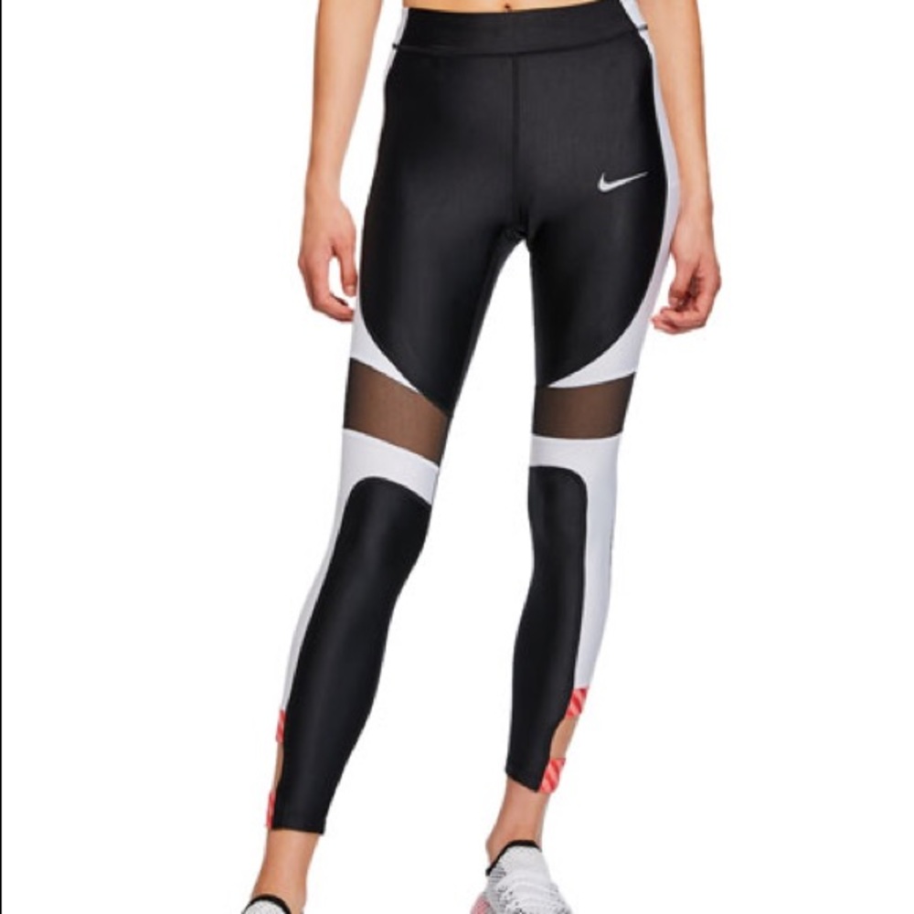 LIKE NEW Nike Limited Edition Colorblock Leggings